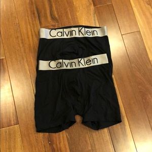 2 pairs of CK microfiber boxer briefs black